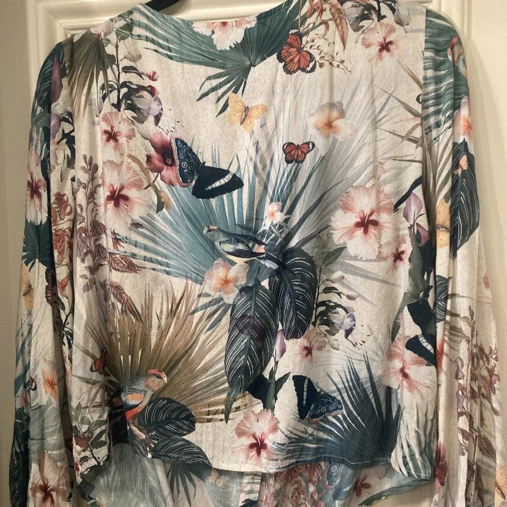 Blouse - Picture 3 of 3